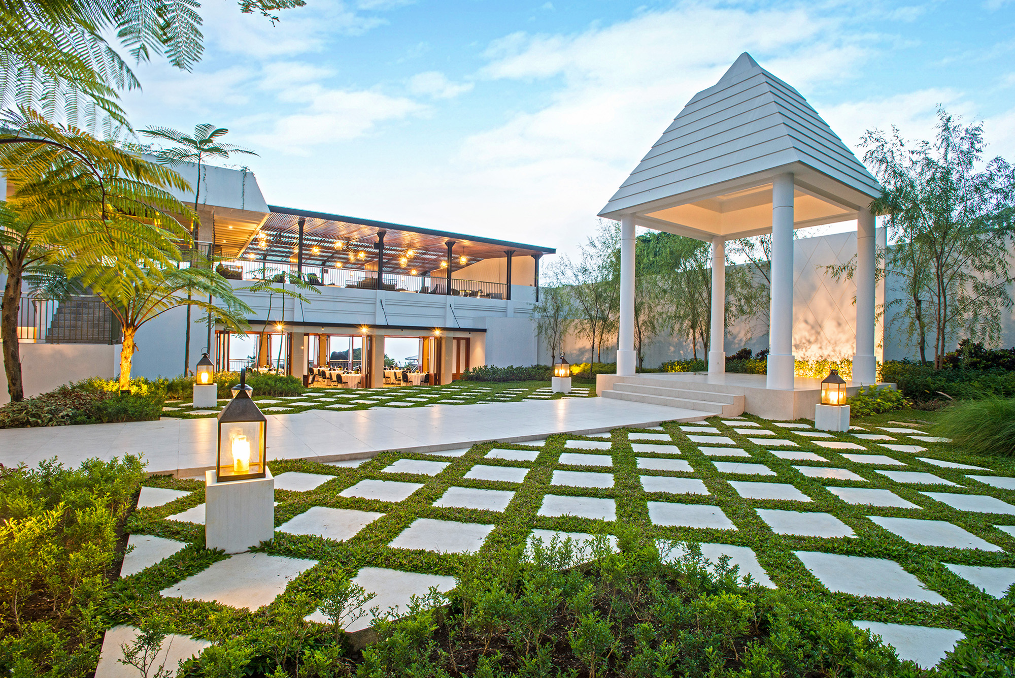 Surya Hotel & Cottages Prigen Photography - Chendra Cahyadi photography took the Hotel photography of Surya Hotel & Cottages Prigen Photography