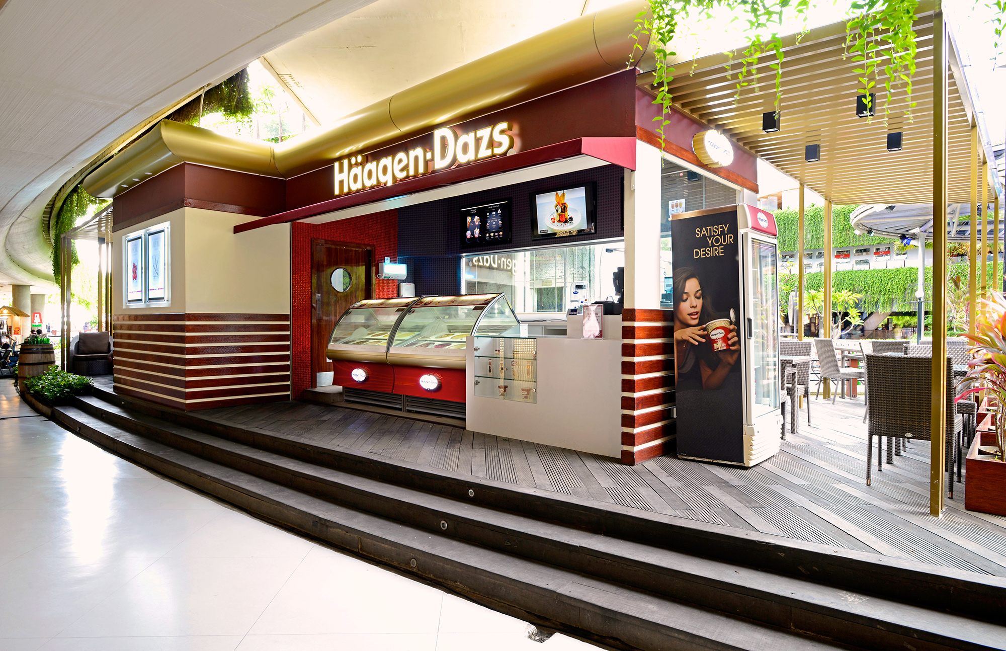 Haagen Dazs Interior Photography - Chendra Cahyadi photography took the interior documentation photography of Haagen Dazs at Jakarta, Semarang, Bali and Surabaya.