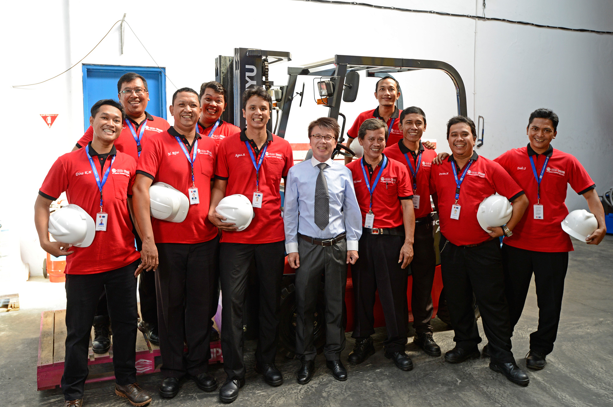 Toshiba AC Jakarta Profile Photography - Chendra Cahyadi photography took the profile photography of Toshiba AC at Jakarta. Toshiba is one of the first brands from Japan to bring the inverter revolution in the world.